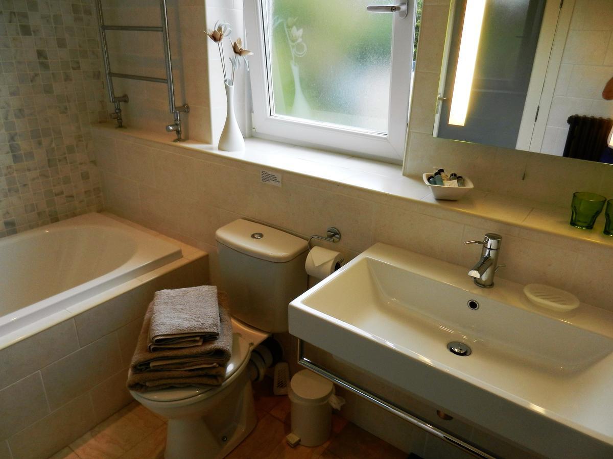Ffynnon Fendigaid Bed And Breakfast Aberporth Exteriör bild
